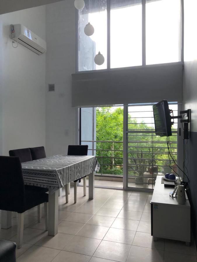 El Depto Tipo Duplex Pleno Centro Incluye Cochera Consultar Servicio De Parking Apartamento Monte Grande Exterior foto